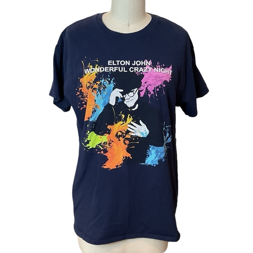 Elton John 2017 concert T-shirt Wonderful Crazy Night Size Medium